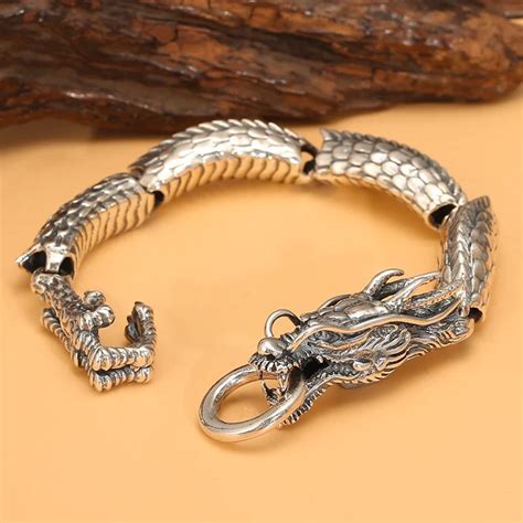 chinese dragon bracelet meaning.